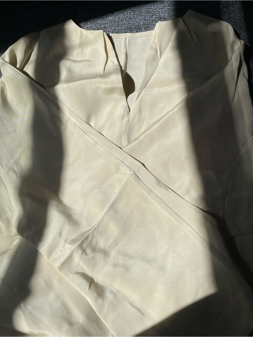 30 momme Silk Belted Dress - Picture 7 of 16